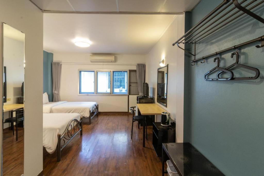 Intown Residence Bangkok Esterno foto